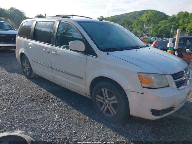  Salvage Dodge Grand Caravan