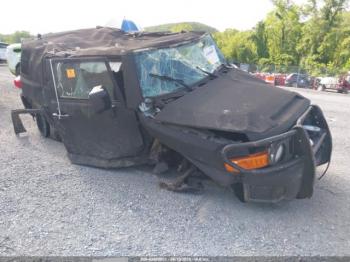  Salvage Toyota FJ Cruiser