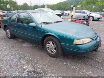  Salvage Ford Thunderbird