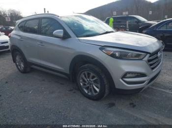  Salvage Hyundai TUCSON