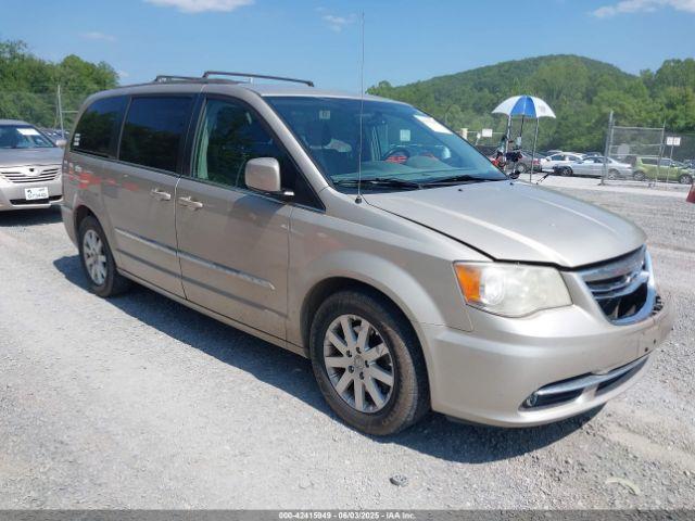  Salvage Chrysler Town & Country