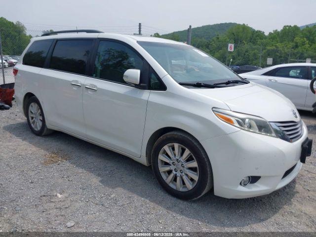  Salvage Toyota Sienna