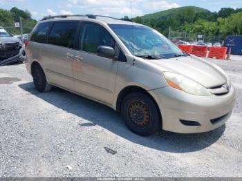  Salvage Toyota Sienna