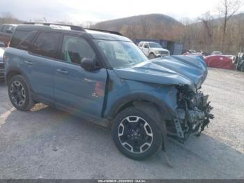  Salvage Ford Bronco