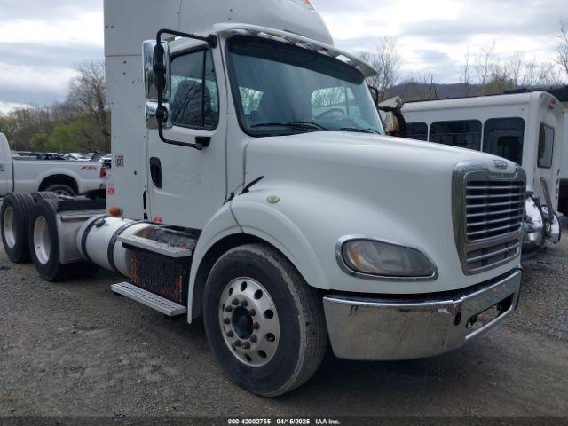  Salvage Freightliner M2