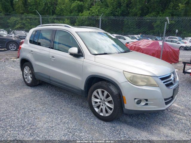  Salvage Volkswagen Tiguan