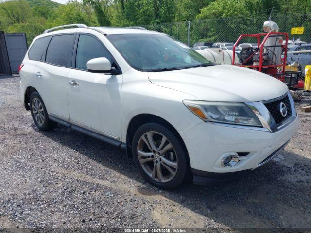  Salvage Nissan Pathfinder
