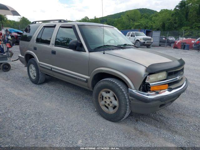  Salvage Chevrolet Blazer