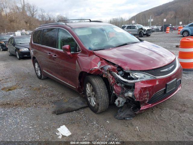  Salvage Chrysler Pacifica
