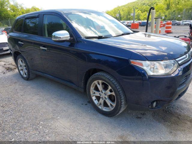  Salvage Mitsubishi Outlander