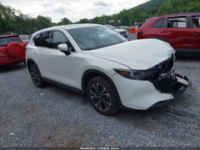  Salvage Mazda Cx