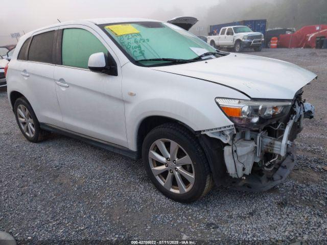 Salvage Mitsubishi Outlander