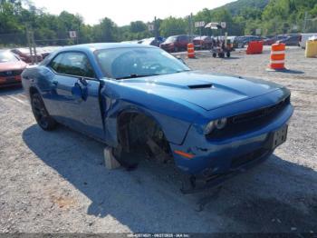  Salvage Dodge Challenger