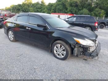  Salvage Nissan Altima