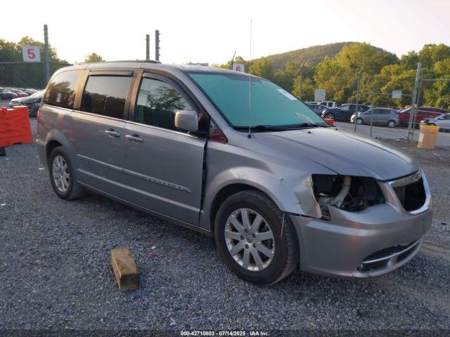  Salvage Chrysler Town & Country