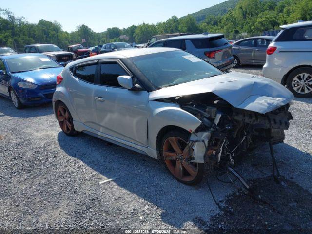  Salvage Hyundai VELOSTER