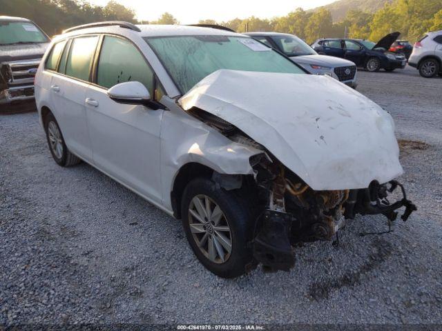  Salvage Volkswagen Golf