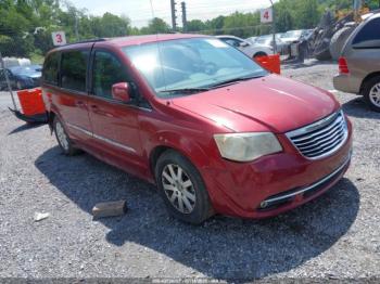  Salvage Chrysler Town & Country