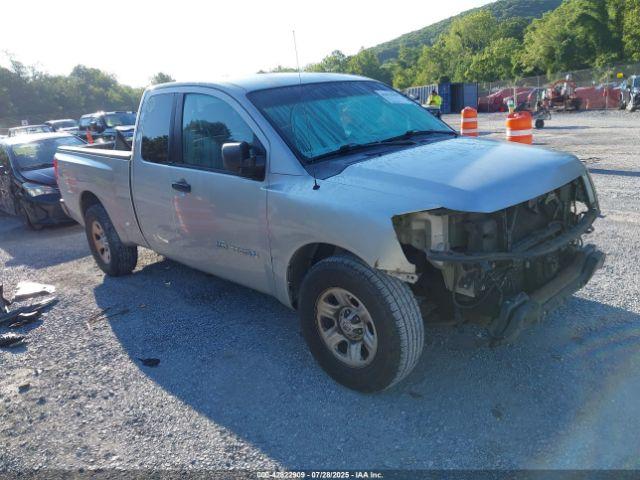  Salvage Nissan Titan