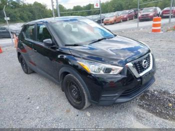  Salvage Nissan Kicks