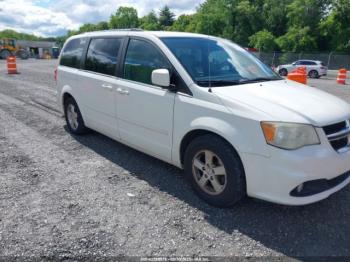 Salvage Dodge Grand Caravan