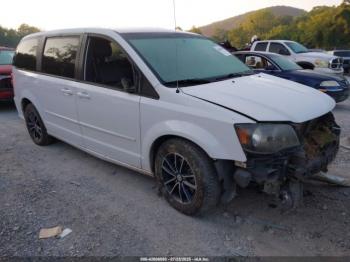  Salvage Dodge Grand Caravan