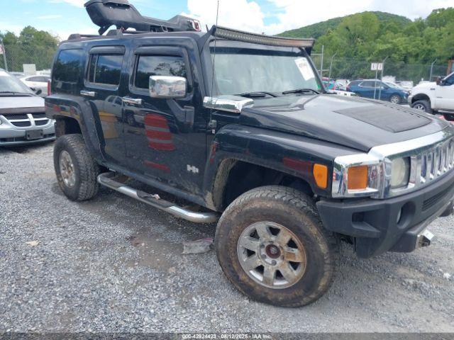  Salvage HUMMER H3 Suv