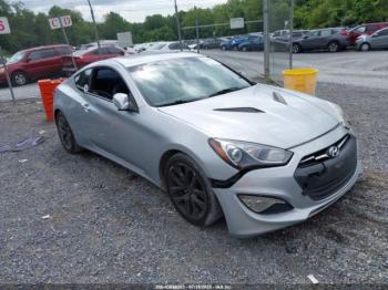 Salvage Hyundai Genesis