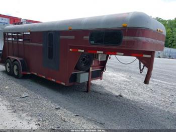  Salvage Double-d 3 Horse Trailer