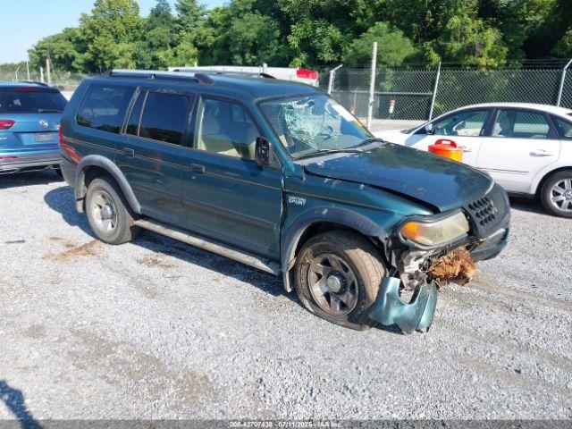  Salvage Mitsubishi Montero Sport