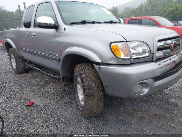  Salvage Toyota Tundra