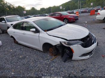  Salvage Chrysler 200