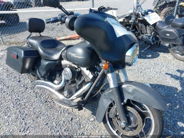  Salvage Harley-Davidson Flhx