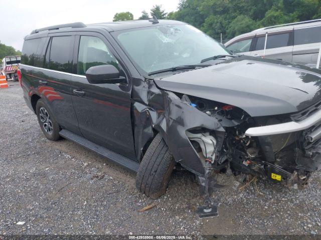  Salvage Ford Expedition