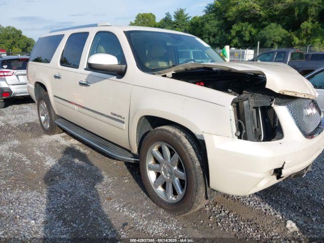  Salvage GMC Yukon
