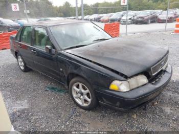  Salvage Volvo S70