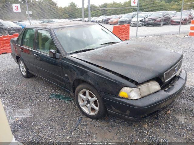  Salvage Volvo S70