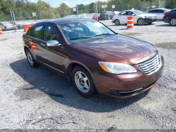  Salvage Chrysler 200