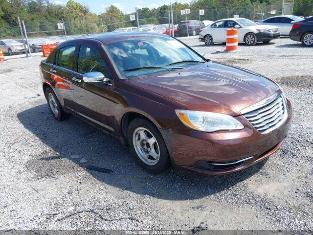  Salvage Chrysler 200