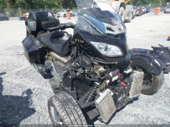  Salvage Can-Am Spyder Roadster