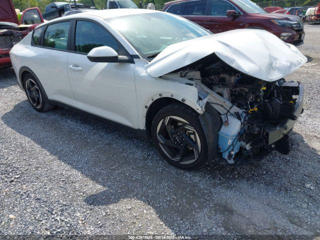  Salvage Kia K4