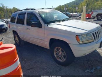  Salvage Jeep Grand Cherokee