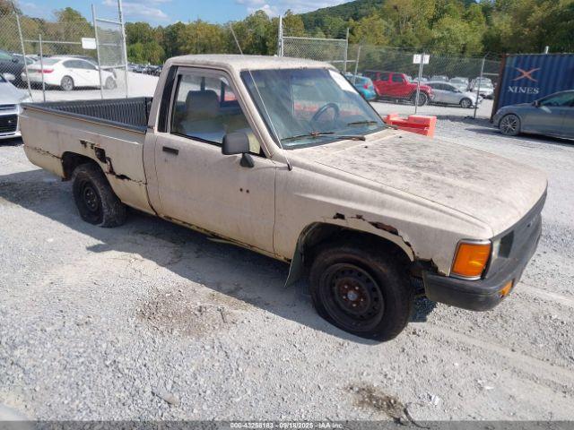  Salvage Toyota Pickup