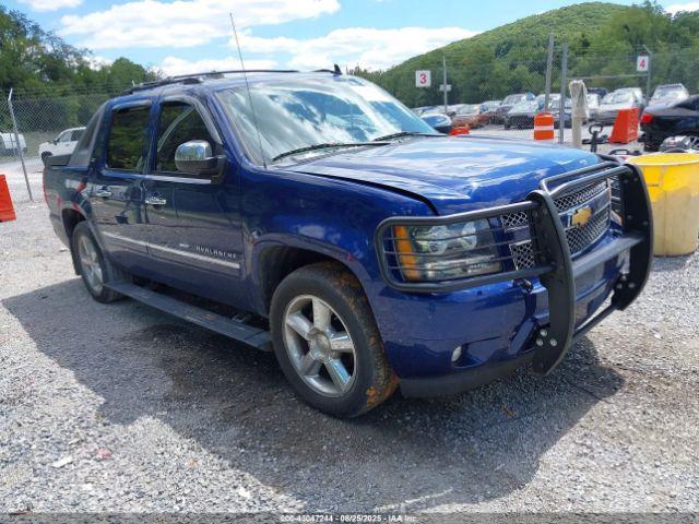  Salvage Chevrolet Avalanche 1500