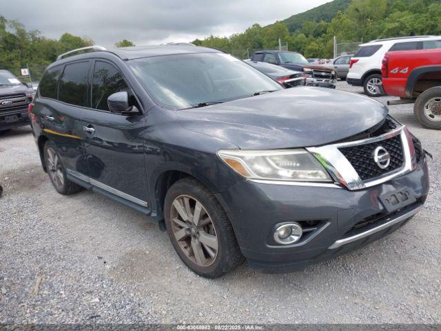  Salvage Nissan Pathfinder