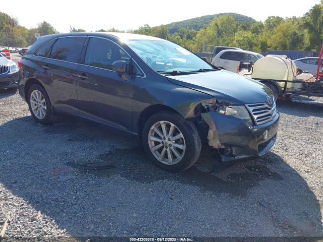  Salvage Toyota Venza