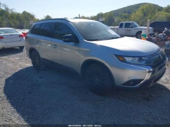  Salvage Mitsubishi Outlander