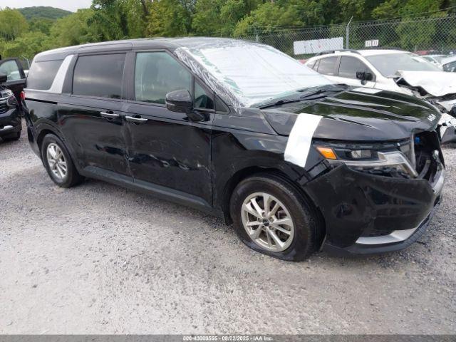  Salvage Kia Carnival