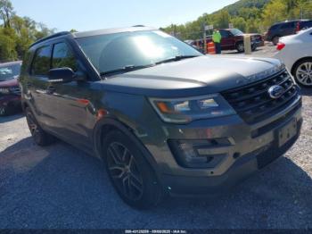  Salvage Ford Explorer