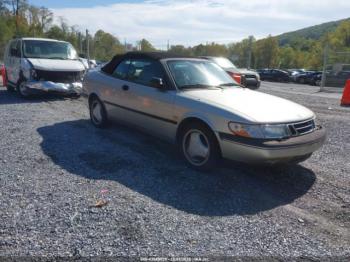  Salvage Saab 900